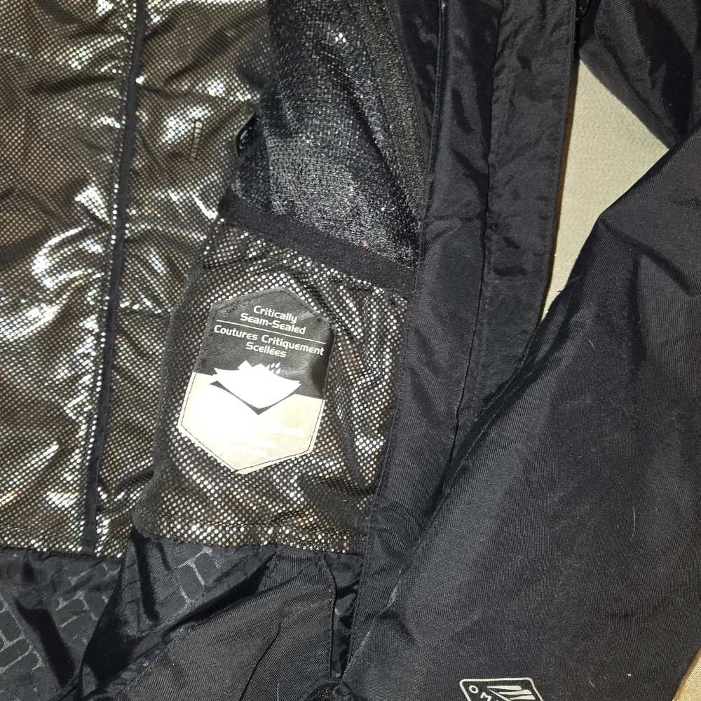 Columbia women's insulated Ski jacket, Omni-Heat model EUC Size XS - Picture 2 of 5